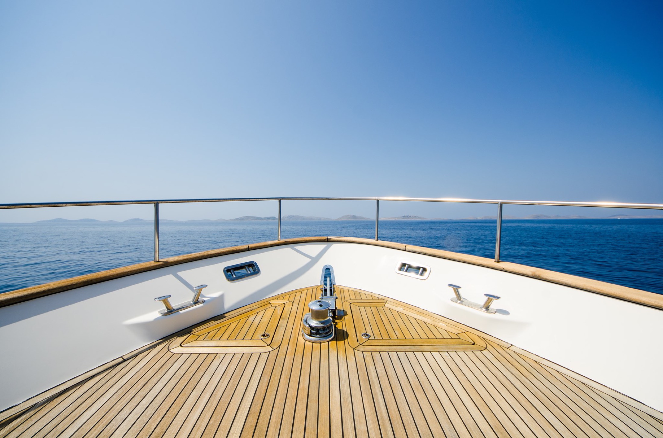 Nautical carpentry and teak work